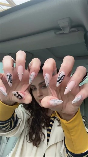 After four months of red nails - im finally free 💯