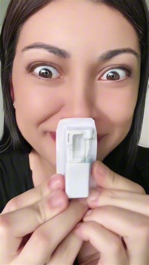 Mini Pistola Brinco P/ Furar Orelha Nariz @Mercado Livre 🔍 Cole este ID no buscador do Mercado Livre: LAYHA4-SRQT 🔗 Ou acesse este link: https://mercadolivre.com/sec/2kAPn4Y #MercadoLivre #meusfavsdomercadolivre