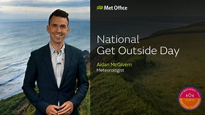 This Sunday is National #GetOutsideDay and our friends Ordnance Survey are encouraging everyone to #GetOutside But make sure you check the weather first! Here’s Aidan with the forecast for the weekend #WeatherReady | Met Office