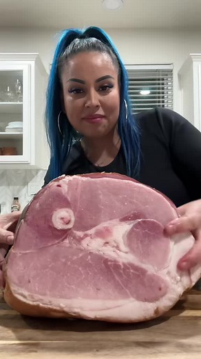 Thanksgiving pulled pork ham