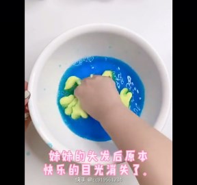 Satisfying Mixing And Squeezing Yellow Clay With Blue Color In A Water