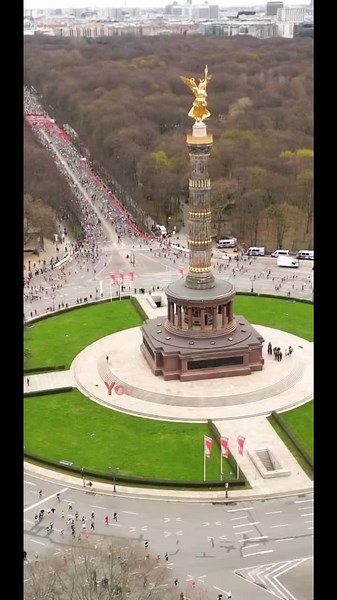 If you are interested check our website: mapmyrun.shop!! #running #marathon #halbmarathonberlin #halbmarathon #berlin #generali #memories #mapmyrun #3dprinting