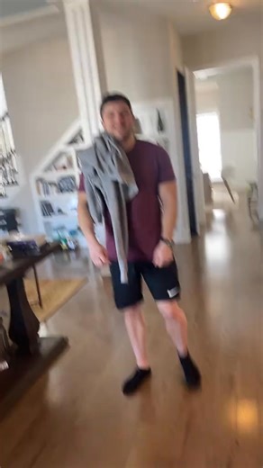 Im crying | Sara Hopkins