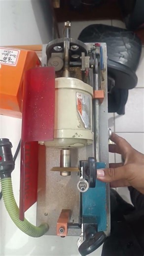 #chaveiros #woodworking #key #machine #viral