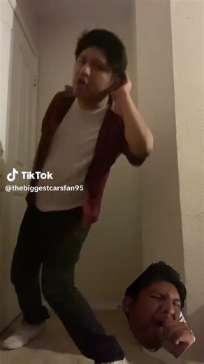 Bru the Way he Hollers Like a 🦧 👈🏻💀😂 #brentjohnson2k17 #fyp #manchild #dancing #weirdo