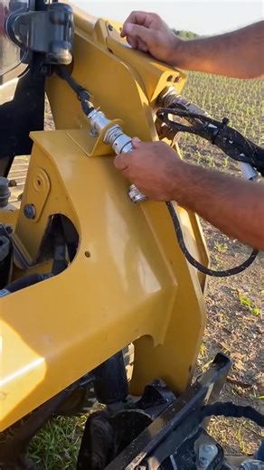 Power rake tutorial! Part 00 #powerrake #homeimprovement #foryoupage #homemade #work #driveway #foryou #diyproject #skidsteer #home #viral #skidsteering | LLja Caldwell