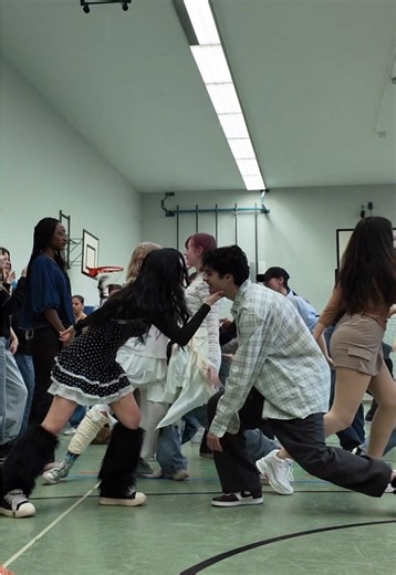 Enhypen: Uniting Fans Through Dance and Music