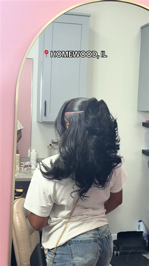 HOW TO BOOK— Half up half down Bond-in w: bangs and heavy layers. Link in bio to book and for pricing • • • • • • • #theliyahexperience #traditionalsewin #homewoodhairstylist #closuresewin #prayer
