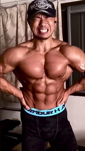 コツコツ筋トレを積み上げた44歳親父の肉体 #short #筋トレ