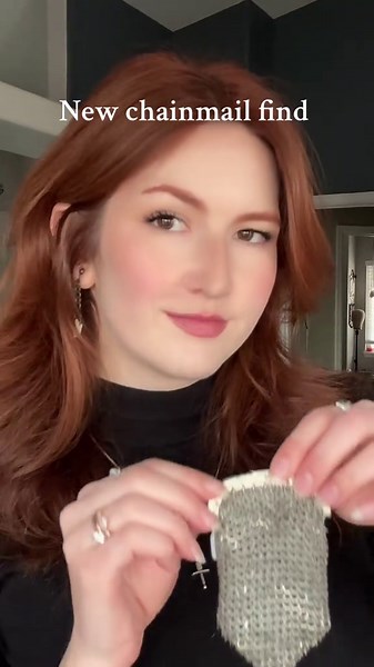 The Story Behind an Antique Chainmail Coin Purse