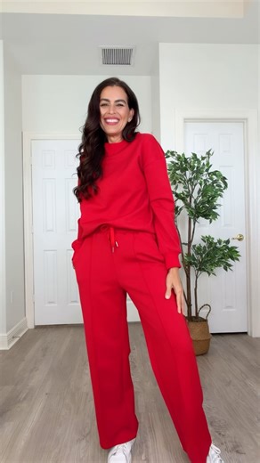 Cozy & comfy lounge wear and travel outfits!💋🎁