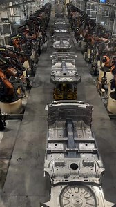 Here is the welding automobile production line industrial robot, Kuka, no manual, fully automatic! # Welding robot # Industrial robot # Kuka robot | Tom Huang Autorobo