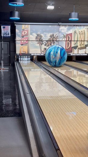 You wanted length. You wanted pop. You wanted trouble… The HAZMAT PEARL just delivered all three, and is here to wreck racks and rewrite backend motion. #bowling #hammerbowling #reels #nothinghitslikeahammer #fyp #bowlers | Andrew Lazarchick