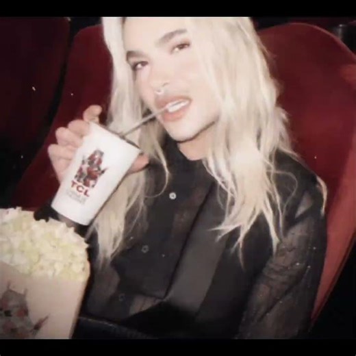 he's so pretty!! #tokiohotel #edit #bill #viral #billkaulitz #edits #2026 #bill #singer