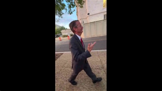 Tim Burchett questions possible extraterrestrial presence in Washington DC, USA