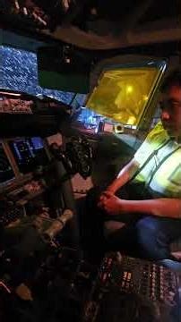 Learn to stow Thrust Reverser using power method#aviation