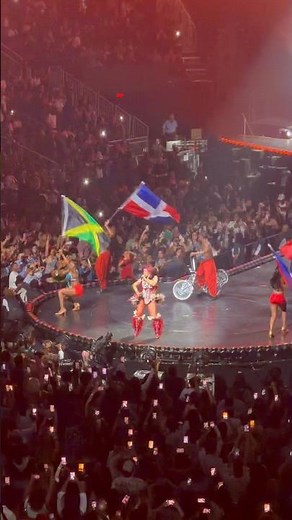 Cardi B performing “ Bodega Baddie “ Live in Houston, TX 🥵