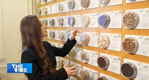 Food can be all the medicine you need, according to traditional Chinese medicine. Follow CGTN reporter Caroline Wu as she takes a tour of Beijing University of Chinese Medicine to find out how food is used in TCM. #SharedFuture10Years #TheVibe | China Plus Culture