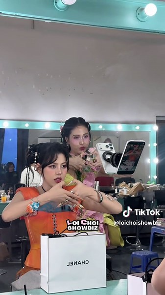 Kiều Anh hoá cô giáo tutorial cho Muộii nhảy “Nhả Vía” #NhaVia #KieuAnh #CaNuongKieuAnh #KomareEnt #Muoi