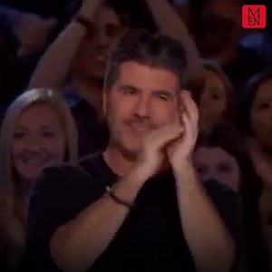 Proof Alexis Sanchez really can play the piano! 🎹 🎶 | Manchester United - Manchester Evening News