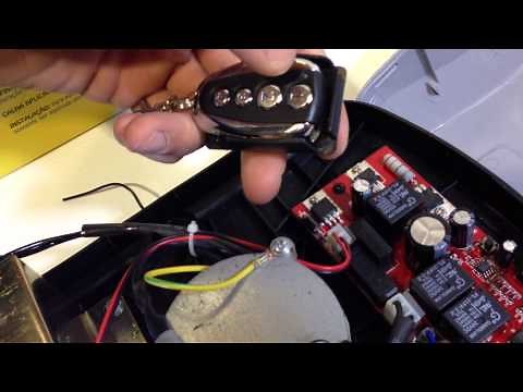 Como programar mando en Motor Puerta Garaje INGINI 600