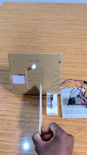 Home Automation with ESP32 & Ultrasonic sensor #homeautomationsystem #ultrasonicsensor #arduino