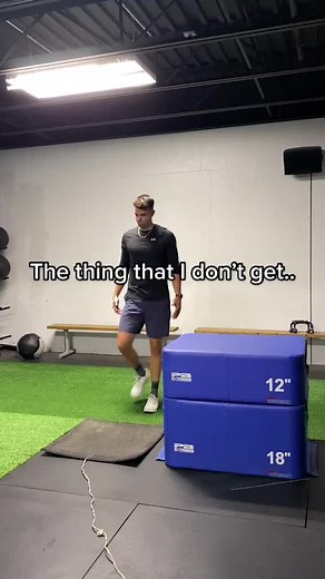 You can do this plyometric workout here to increase your vertical jump as well as help you get your first dunk 🏀🚀 try it out consistently, 2-3 days a week for a month and come back! #plyometrics #athleteworkout #jumphigher #howtodunk #increaseverticaljump #studentathlete #sportsperformance #strengthandconditioning