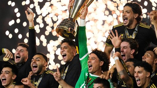 Edson Álvarez's tiebreaking goal gives Mexico 2-1 win over US at NRG Stadium for 10th Gold Cup title