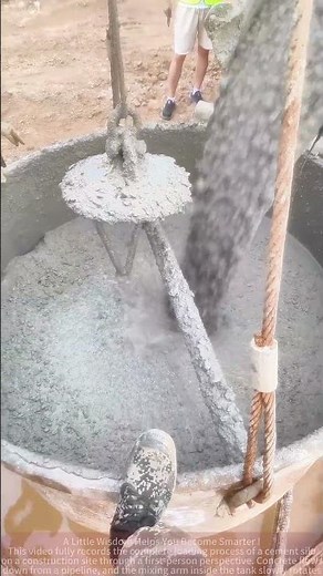 Full Process of Cement Silo Loading on a Construction Site! Th "Dance" Between the Mixer Ar Concrete