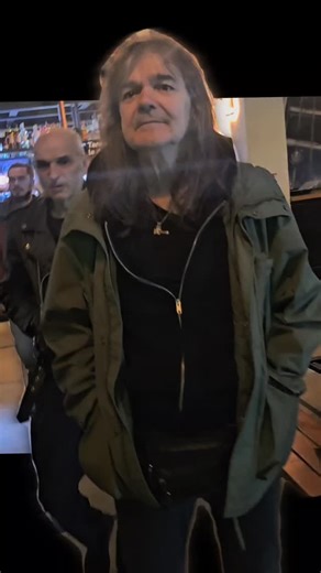 Ne-au ajuns Cuvintele 🤩 În curând ne bucurăm de Best Of - Celelalte Cuvinte 🤘🏻 Hai! 🤘 🎫 bilete.quantic.pub | Quantic