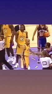 669K views · 1.7K reactions | On April 2, 2000, things got heated on the court when Kobe Bryant  and Chris Childs  clashed in what became Kobe’s first NBA fight. It all started with an elbow from Kobe while coming off a screen, leading to some trash talk , shoves 卵亂, and an intense face-off. #NBAHistory #KobeBryant #ChrisChilds #OnCourtDrama | Spokes and Vogues | Facebook