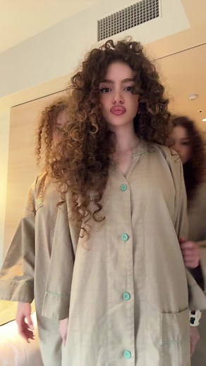 New Youtube Video: Watch the Kalogeras Sisters Lip-sync and Perform