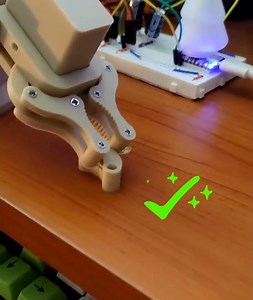 Robotic Arm Challenge 2 #esp32 #robot #diy #homegenie #automation