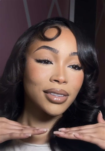 If @Maybelline NY Fit Me Pressed Powder has no fans… I must be dead 😂😂! Don’t ever switch up on me please 🤣. Pressed powder is such a makeup game changer. I talk about this and many more of my must have products in my Digital Soft Glam Tutorial link in bio 💕. #makeupforbeginners #makeupartist #makeuptip #makeupproducts #creatorsearchinsights