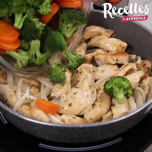 Voici une recette de poulet au brocoli, facile et délicieuse à l'orientale ! | Mon Livre de Recettes