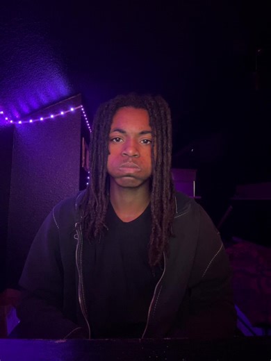 Geekedalien (@geekedalien7)’s videos with original sound - loeeza🗽