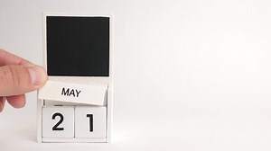 clip-1096616289-calendar-date-may-21-place-designers-illustration