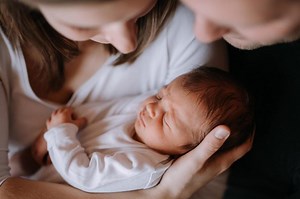 Creating a Memorable Birth Video: Tips and Guidance | LoveToKnow