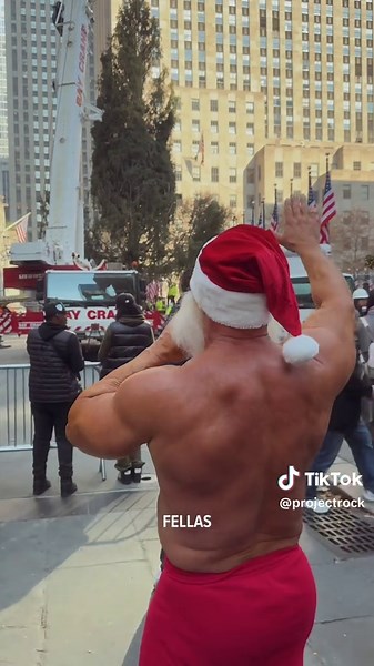 Jacked Santa's Holiday Gains: Lift to Get Gifts in NYC