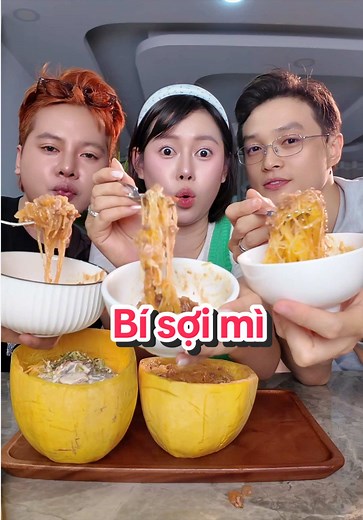 Bí Sợi Mì Ăn Cùng 3 Loại Sốt Hấp Dẫn
