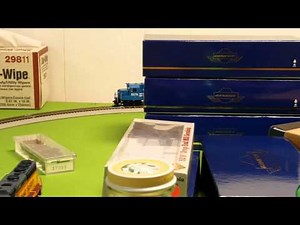 Athearn Genesis CONRAIL and MKT GP38-2s with Tsunami Sound.