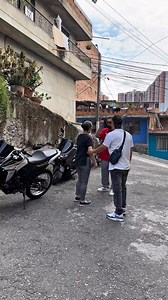 A mí dime lo que quieras pero ni se te ocurra meterte con mi madre!!😡 | Oficial fisher