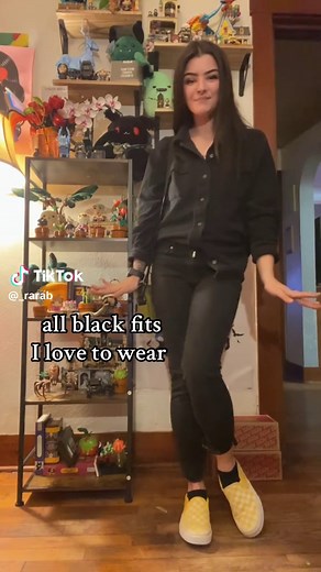 Black Outfit Ideas for Emo and Grunge Styles