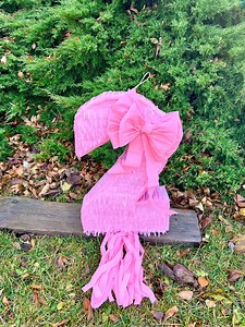 Personalized Bow Number Piñata – Pull String or Traditional – Custom Number 1-9 for Girl’s Birthday Party Decor. - Etsy UK