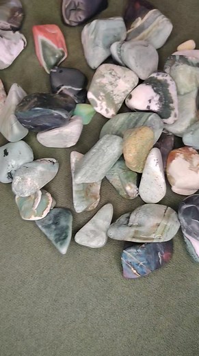 Turquoise update, we had to take the standard turquoise out, it was a softer material than the indian turquoise after all. | Lytehouse Gemstones