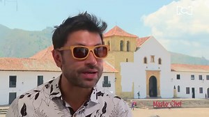 #MasterChefCelebrity | En el capítulo de hoy, los famosos tuvieron la oportunidad de salir de las cocinas en un nuevo reto de campo, nada más ni nada menos que en Villa de Leyva, Boyacá. En esta oportunidad, las celebridades escogieron con qué equipo iban a trabajar. ¿Qué deberán hacer? Realizar entrada y plato fuerte con pollo, además, tres de ellos tendrán que buscar a sus comensales. (T05E70 - 2023) | MasterChef Colombia