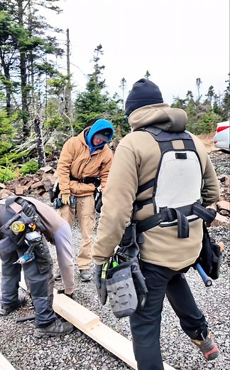 193K views · 1.7K reactions | Monday the #carpenteredition Have you tried the mechanical pencil from @tracertoolsus ? I know there are several on the market, but here are a few features that set it a part. #apprenticeshipisanobligation #build #carpenter #carpentry #carpentersareadyingbreed #keepcraftalive #framersareadyingbreed #havefun #lovewhatyoudo | Bigdogconstruction.gm | Facebook