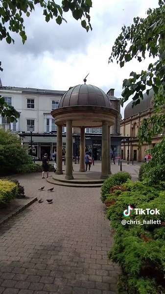 Explore Harrogate: A One Minute Journey in June