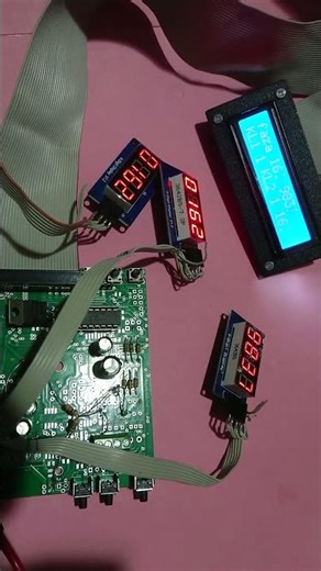 Modul sa 3xLED, LCD, dva analogna ulaza i dva digitalna