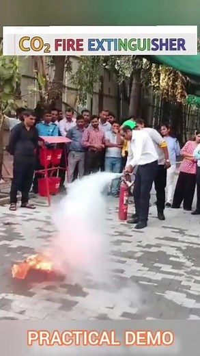 Co2 Fire extinguisher practical demo 🧯🔥🔥